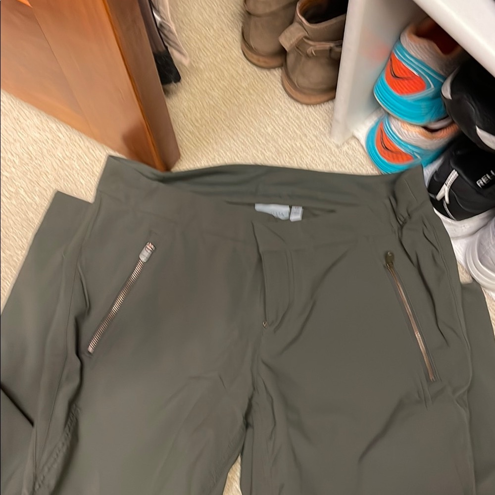 Athleta Straight Leg Pants - Olive